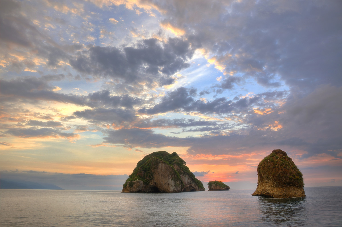 Los Arcos de Mismaloya - GALLERY.jpg